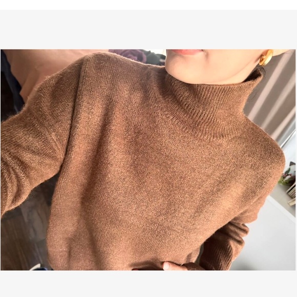 Brown Knit Turtleneck Pullover Sweater Long Sleeve Drop Shoulder - Picture 11 of 13
